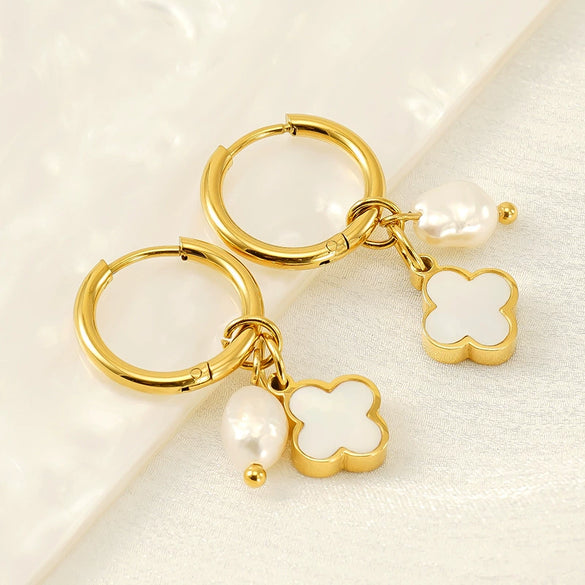 Wholesale Women's 316L Stainless Steel Pearl Four Leaf Clover Geometric Electroplated Earrings