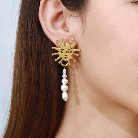 Wholesale Women's Stainless Steel Pearl Pendant Earrings With Geometric Pattern And Electroplating Sunflower Face Design