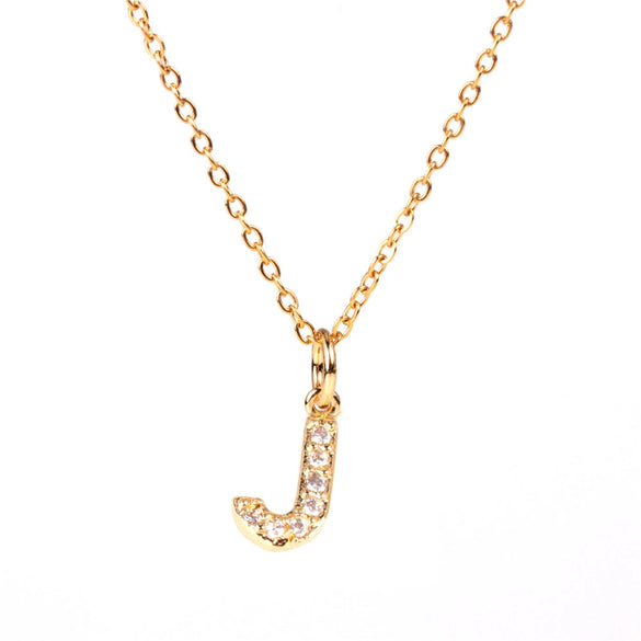 Wholesale Women's Stainless Steel Pendant Necklace With 26 English Letters Pattern O Chain And Diamond Design