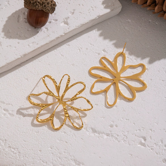 Wholesale Women's Stainless Steel Pvd Furnace Vacuum Real Gold Plated Exaggerated Stylish Oversized Flower Earrings