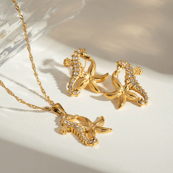 Wholesale Women's Stainless Steel Retro Geometric Animals Seahorse Starfish Onepiece Diamond Earrings With Electroplating