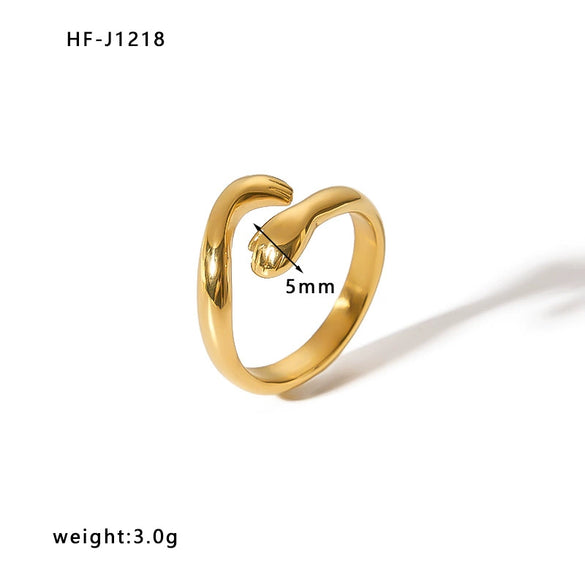 Wholesale Women's Stainless Steel Ring With Crown Heart Bow Leaves Wave Rhombus Drop Shape Star Geometric Patterns 18K Vacuum Gold Plated