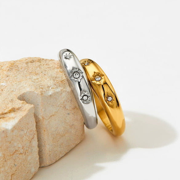 Wholesale Women's Stainless Steel Ring With Eight Awn Star Diamond Super Shiny Texture Electroplated