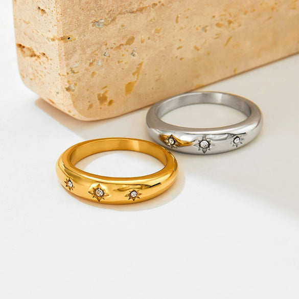 Wholesale Women's Stainless Steel Ring With Eight Awn Star Diamond Super Shiny Texture Electroplated