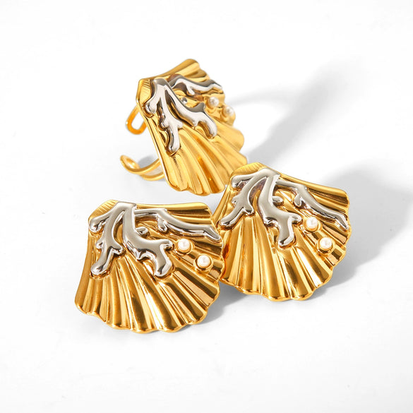 Wholesale Women's Stainless Steel Shell Earrings With Geometric Pattern And Electroplating Design In Natural Style