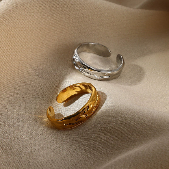 Wholesale Women's Stainless Steel Snake Shaped Open Ring With Irregular Curve Geometric Arc Design Electroplated Non Fading