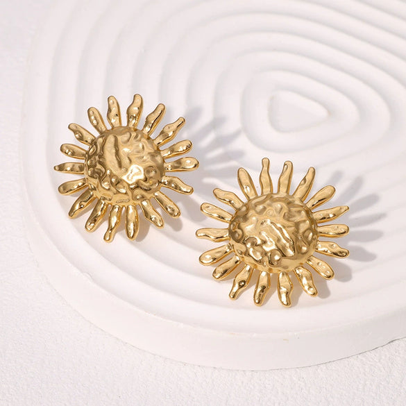 Wholesale Women's Stainless Steel Sunflower Earrings With Electroplating Design Niche And Personalized