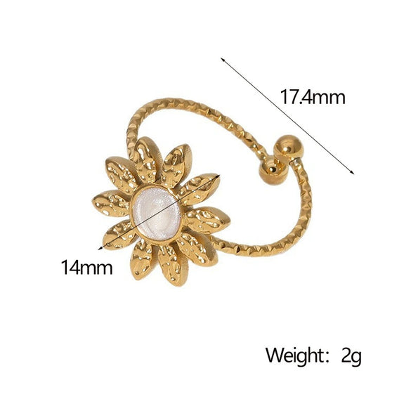 Wholesale Women's Stainless Steel Sunflower Shaped Light Luxury Ring 18K Gold Plated Electroplated