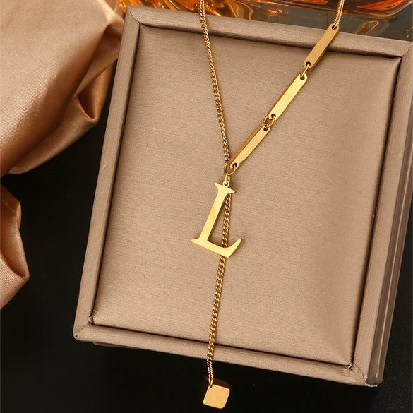 Wholesale Women's Stainless Steel Tassel Clavicle Chain With 26 Letter Design And Electroplating Treatment