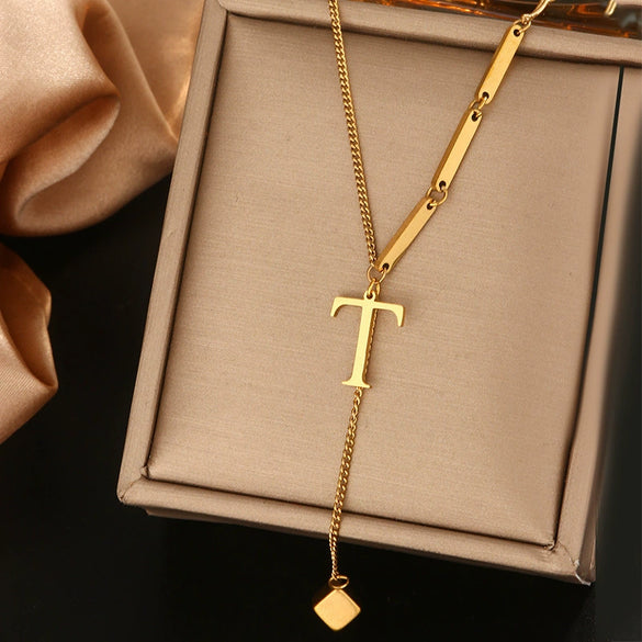 Wholesale Women's Stainless Steel Tassel Clavicle Chain With 26 Letter Design And Electroplating Treatment