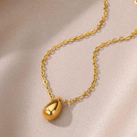 Wholesale Women's Stainless Steel Water Drop Clavicle Chain Necklace With Electroplating Retro Fashion And Elegant Style