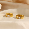 Wholesale Women's Stainless Steel Zircon Ring With Geometric Styling And 18K Gold Plated Electroplating