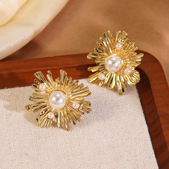Wholesale Women's Stamped Flower Pearl Stainless Steel Earrings Retro Stylish Jewelry