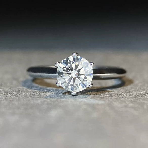 Wholesale Women's 925 Sterling Silver Allmatch Geometric Ring With Electroplating