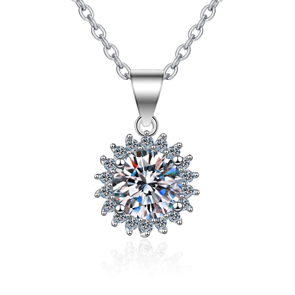Wholesale Women's 925 Sterling Silver Doll Pattern Pendant Necklace With Cross Chain And Electroplating