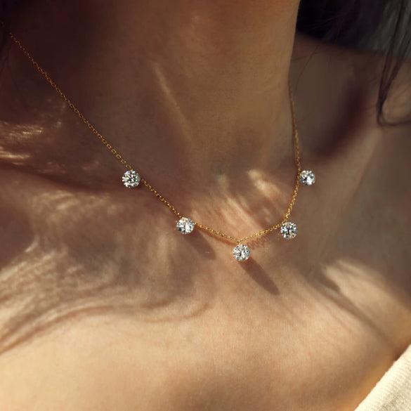 Wholesale Women's 925 Sterling Silver Geometric Round Pendant Clavicle Chain Necklace With Electroplating