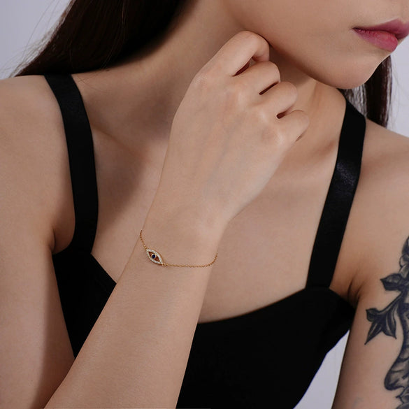 Wholesale Women's 925 Sterling Silver Heart Pattern Devil's Eye Bracelet With Electroplating