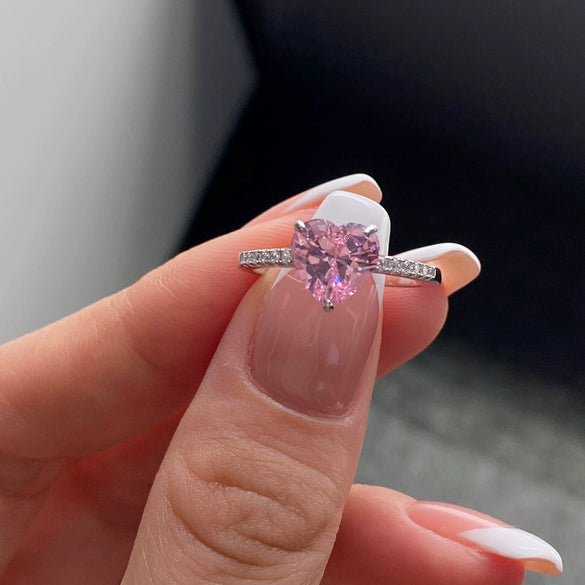 Wholesale Women's 925 Sterling Silver Heartshaped Geometric Design Electroplated Ring With High Carbon Diamond