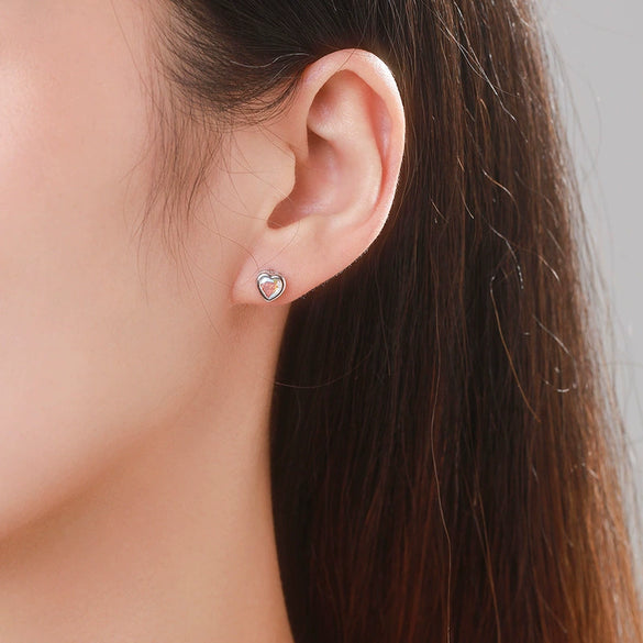 Wholesale Women's 925 Sterling Silver Heartshaped Zircon Inlaid Earrings