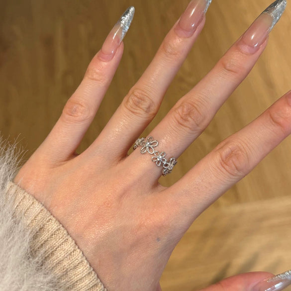 Wholesale Women's 925 Sterling Silver Minimalist Flower Edge Ring With Electroplating