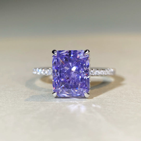 Wholesale Women's 925 Sterling Silver Ring With Geometric Pattern And Ice Flower Cut Electroplated Inlaid With 8A Zircon And High Carbon Diamond