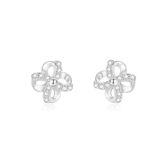 Wholesale Women's 925 Sterling Silver Rotating Windmill Flower Four Leaf Clover Geometric Style Ear Studs
