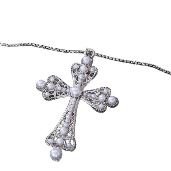 Wholesale Women's Sweet And Cool Flower Pattern Zinc Alloy Electroplated Cross Pendant Necklaces