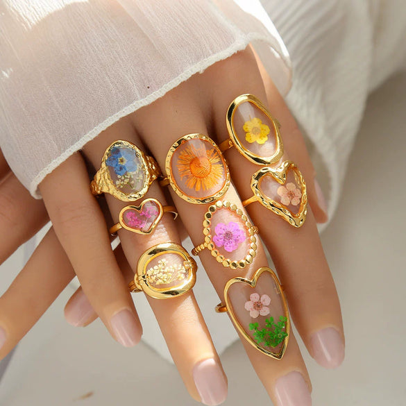 Wholesale Women's Sweet And Cool Style Electroplated Stainless Steel Flower Ring