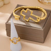 Wholesale Women's Sweet And Cool Style Geometric Alloy Electroplated Hand Jewelry And Earrings Set