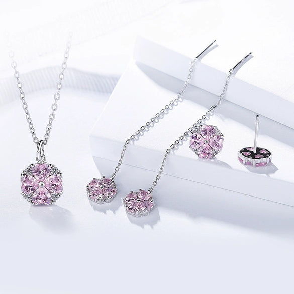 Wholesale Women's Sweet Flower Pattern 925 Sterling Silver Electroplated Cross Chain Necklace