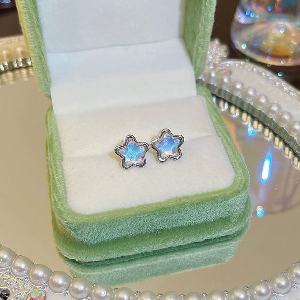 Wholesale Women's Sweet Geometric Copper And 925 Silver Earrings Set With Pearls
