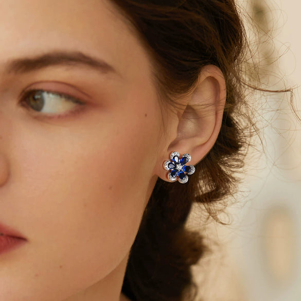 Wholesale Women's Sweet Geometric Flower Earrings 925 Sterling Silver With Zirconium Sapphire Electroplated