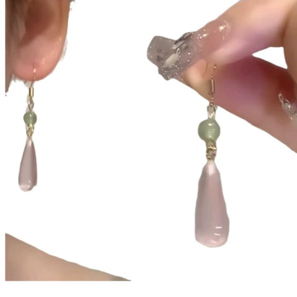 Wholesale Women's Sweet Retro Resin Water Drop Shape Handmade Ear Hook Earrings