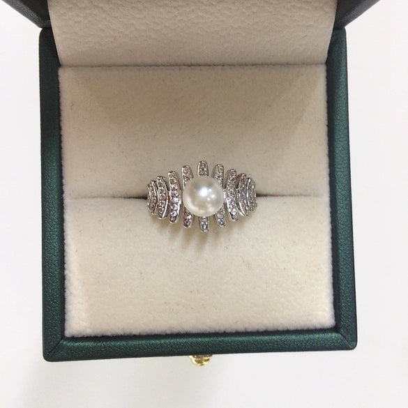 Wholesale Women's Sweet Style Freshwater Pearl Ring Copper 18K Gold Electroplated Microinlaid Zircon Fishbone Flat Round And Bun Round