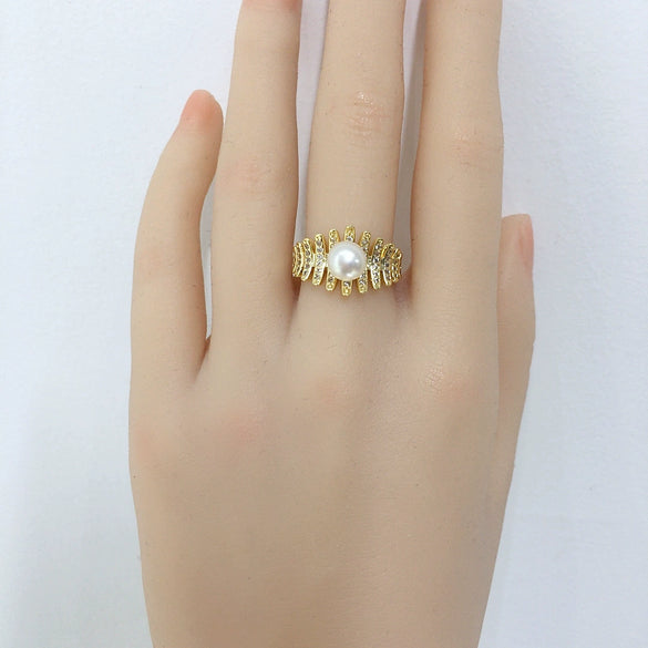 Wholesale Women's Sweet Style Freshwater Pearl Ring Copper 18K Gold Electroplated Microinlaid Zircon Fishbone Flat Round And Bun Round