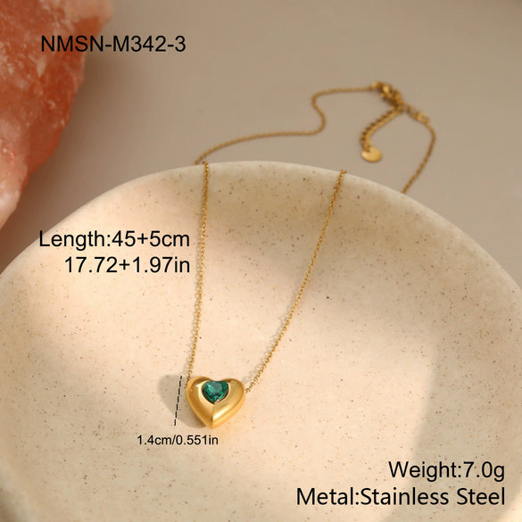 Wholesale Women's Threedimensional Heartshaped Geometric Stainless Steel 18K Gold Electroplated Necklace
