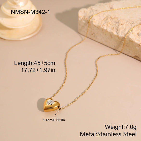Wholesale Women's Threedimensional Heartshaped Geometric Stainless Steel 18K Gold Electroplated Necklace