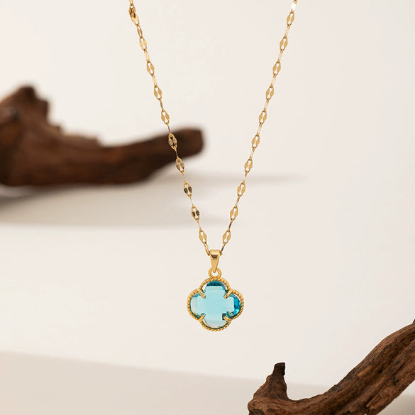 Wholesale Women's Titanium Steel And Copper Four Leaf Clover Electroplated Necklace And Lip Chain Jewelry