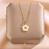 Wholesale Women's Titanium Steel And Copper Jewelry Oil Dripping Daisy Flower Clavicle Chain With Electroplating
