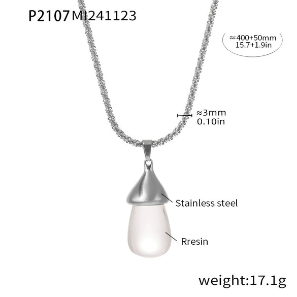 Wholesale Women's Titanium Steel And Resin Water Drop Pendant Cauliflower Texture Clavicle Necklace With Casting Process And 18K Real Gold Plated Color Retention
