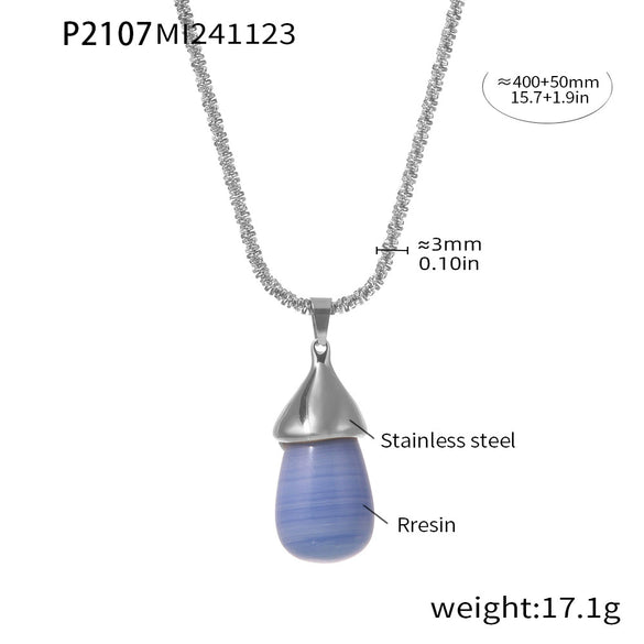 Wholesale Women's Titanium Steel And Resin Water Drop Pendant Cauliflower Texture Clavicle Necklace With Casting Process And 18K Real Gold Plated Color Retention