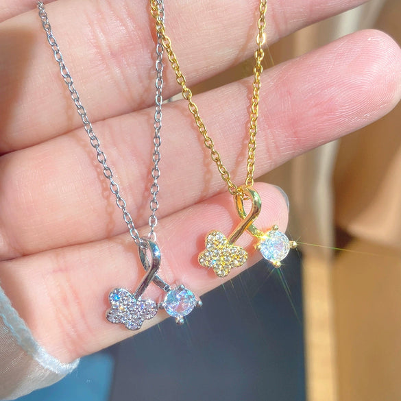 Wholesale Women's Titanium Steel Butterfly Shaped Zircon Inlaid Oshaped Chain Necklace Creative Light Luxury Style
