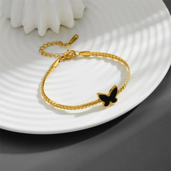 Wholesale Women's Titanium Steel Clavicle Chain With Heart Four Leaf Clover Butterfly Patterns Electroplated