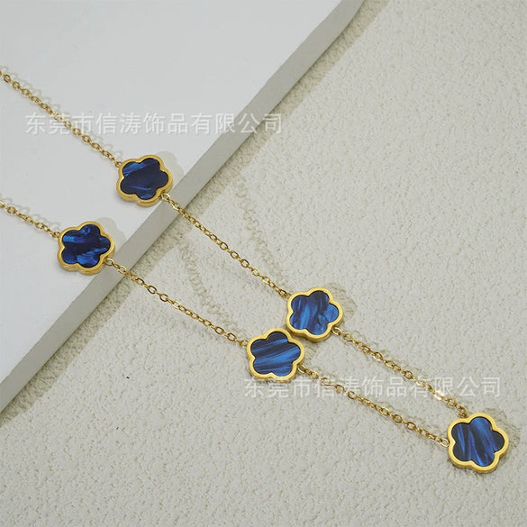 Wholesale Women's Titanium Steel Electroplated Leaves Flower Necklace