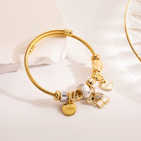 Wholesale Women's Titanium Steel Elephant Encrusted Diamond Bracelet