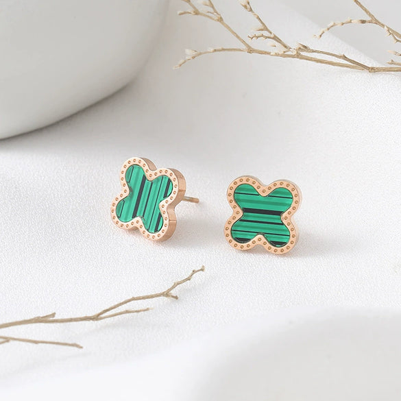 Wholesale Women's Titanium Steel Fourleaf Clover Electroplated Elegant Earrings