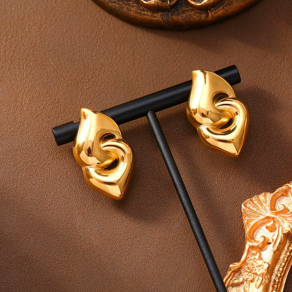 Wholesale Women's Titanium Steel Geometric Doublering Buckle Electroplated Fashion Earrings