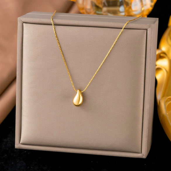 Wholesale Women's Titanium Steel Geometric Drop Shape Real Gold Plated Necklace With Rice Grain Chain Niche Minimalist Sporty Style