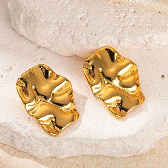 Wholesale Women's Titanium Steel Geometric Earrings With Stainless Steel Furnace Vacuum Electroplated 18K Gold Simple Style Do Not Fade