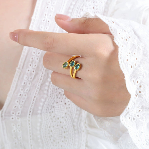Wholesale Women's Titanium Steel Geometric Leaf Shaped Three Layer Electroplated Ring Jewelry